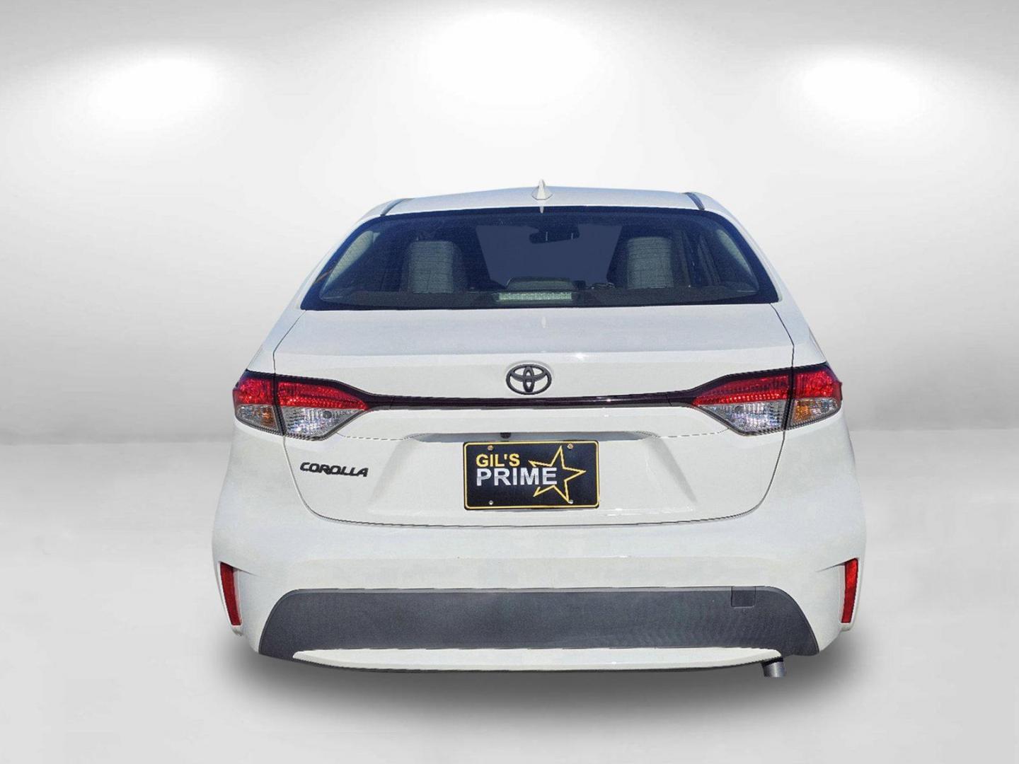 2020 Super White /Black Toyota Corolla LE (JTDEPRAE3LJ) with an Regular Unleaded I-4 1.8 L/110 engine, 1-Speed CVT w/OD transmission, located at 521 Old Farm Lane Rd, Prattville, AL, 36066, (334) 325-1505, 32.482460, -86.416367 - 2020 Toyota Corolla LE - Photo#5