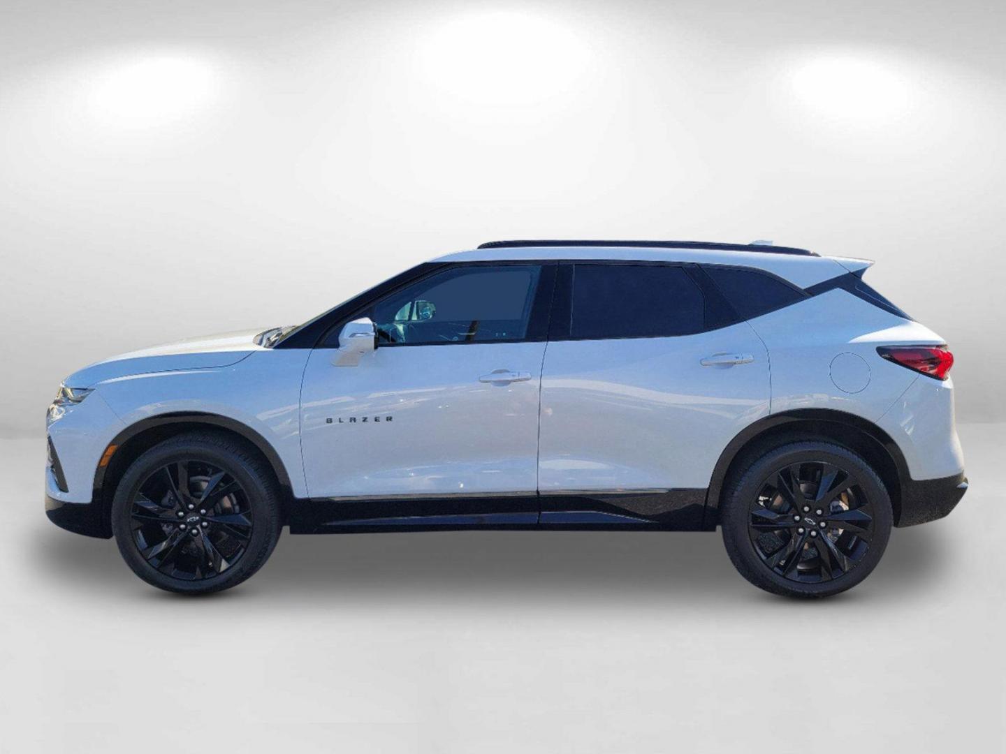 2021 Iridescent Pearl Tricoat /Jet Black Chevrolet Blazer RS (3GNKBERS7MS) with an Gas V6 3.6L/ engine, 9-Speed Automatic transmission, located at 7000 Northlake Connector, Columbus, GA, 31904, (706) 987-8085, 32.524975, -84.978134 - 2021 Chevrolet Blazer RS - Photo#7